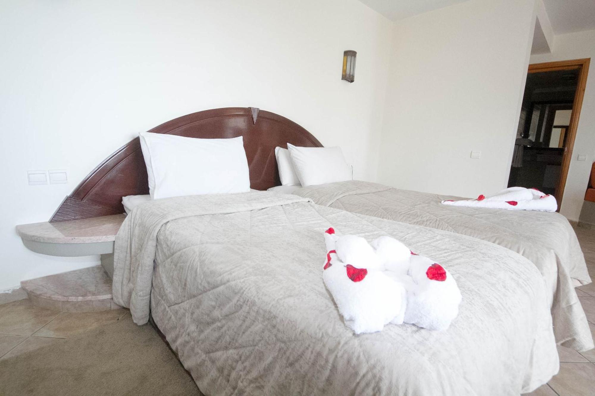 Appart'Hotel Intouriste Agadir Exterior photo