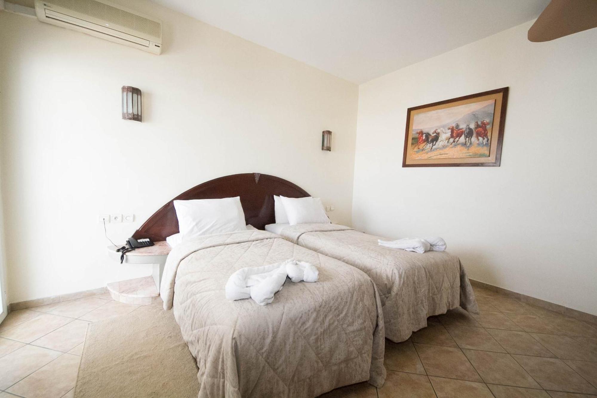 Appart'Hotel Intouriste Agadir Exterior photo